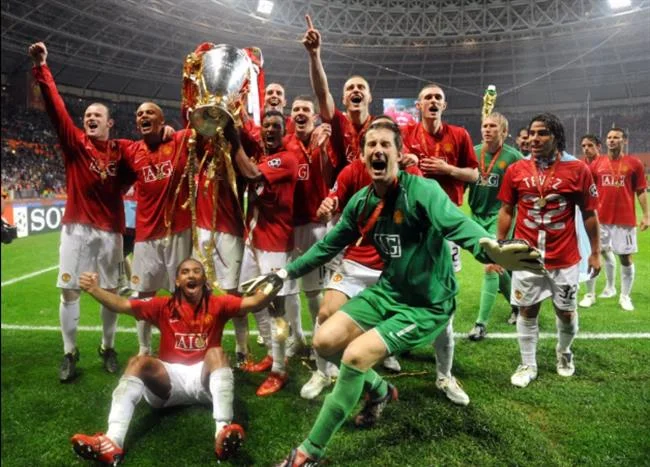 Hỗ trợ khách hàng FCB8 giải quyết vấn đề