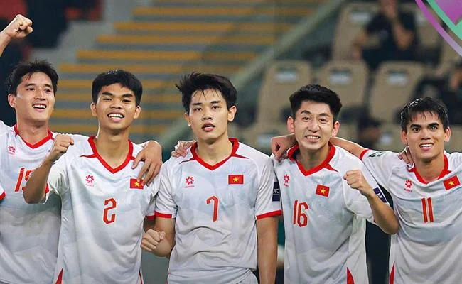 Câu hỏi thường gặp về FCB8 Giftcode